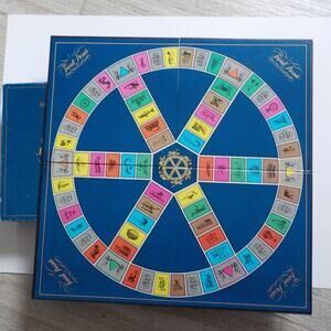 Vintage Gameboard Trivial Pursuit Master Game Genus Edition 1981